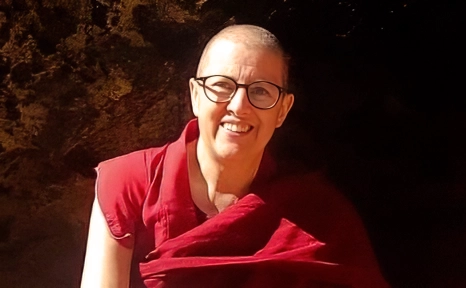 Tenzin Dolkar, monja budista tibetana