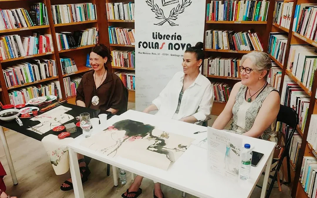 El libro Resiliencia poética emociona en A Coruña y Santiago de Compostela