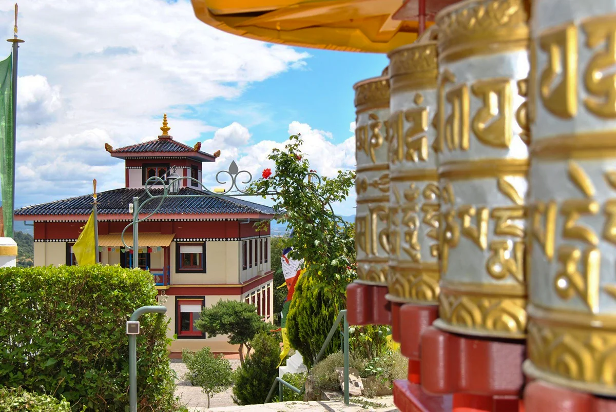 Vista del templo Dag Shang Kagyu
